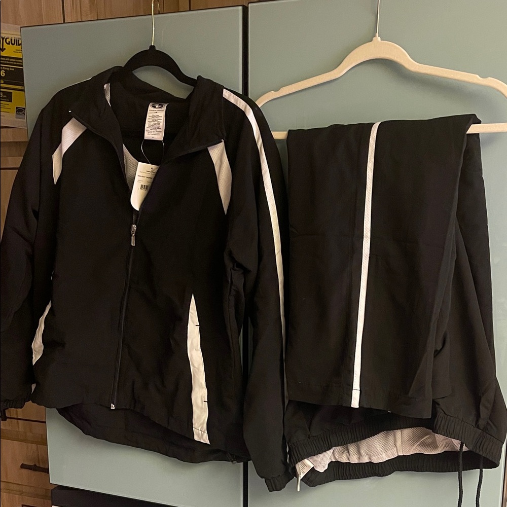 Athletic Works Black and White Track Suit Women’s Size Large….#12